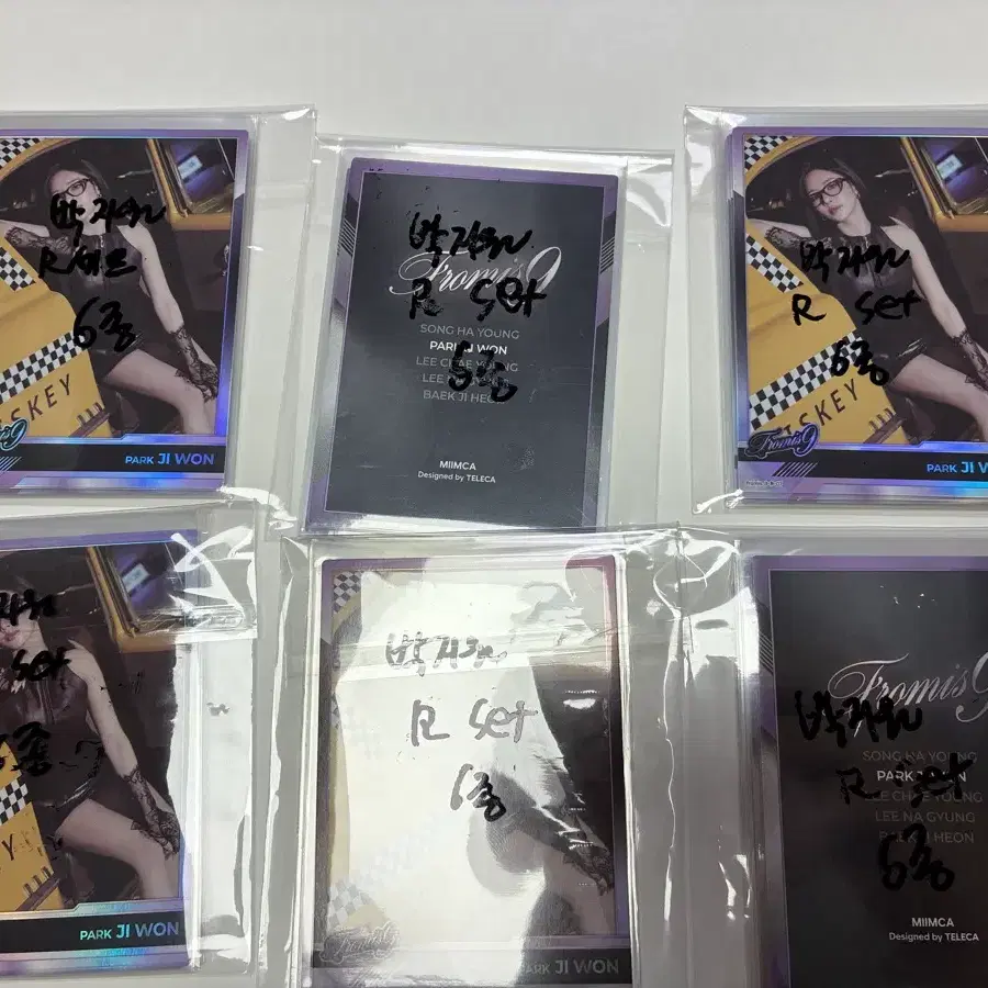 Purple Kiss Yuki sign polaroid wts purplekiss | Bunjang Global