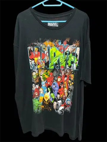 [새상품급] MARVEL 캐릭터 집합 프린트T셔츠 블랙 2XL