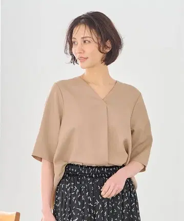 자유구 린넨 라이크 트윌 5부 소매 블라우스