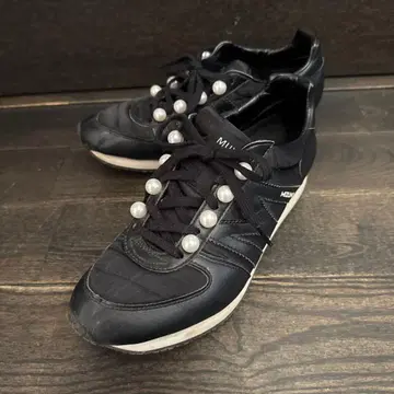 MUVEIL x MIZUNO 뮤베일 x 미즈노 펄 스니커즈
