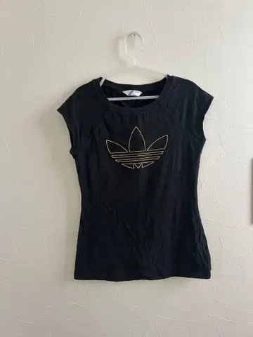 adidas originals 트레포일 로고 반팔 T셔츠 블랙