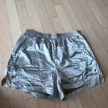 Asics x IABシルバーパンツ（L）