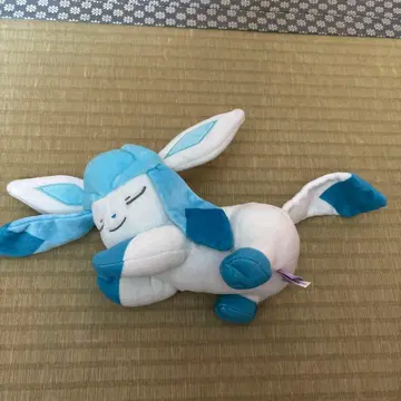 포켓몬 글레이시아 봉제 인형 누워있는