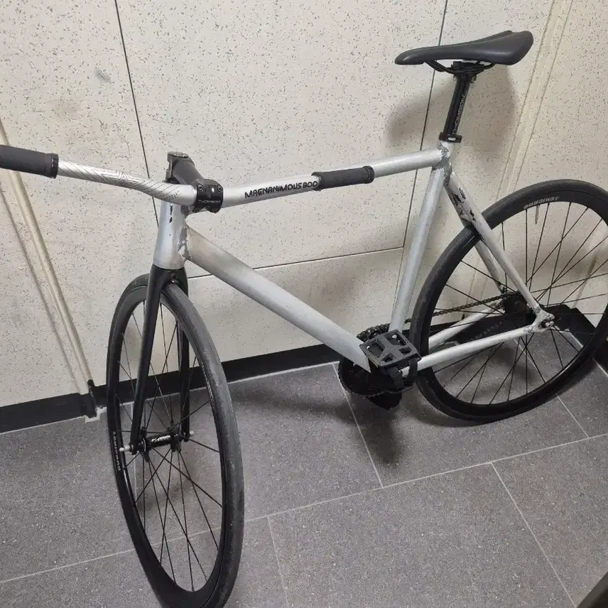 コンスタンティン ピクシー 自転車