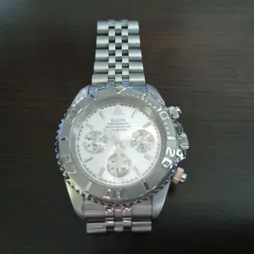 ELGIN 크로노그래프 다이버 200 실버