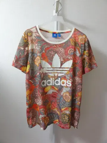 adidas x Farm 반팔 T셔츠 꽃무늬 빨간색 OT 아디다스 팜