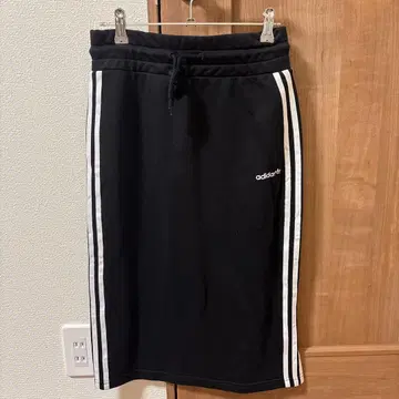 adidas Originals 타이트 스커트 블랙