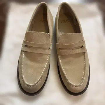 ZARA 스웨이드 느낌 로퍼 베이지 38