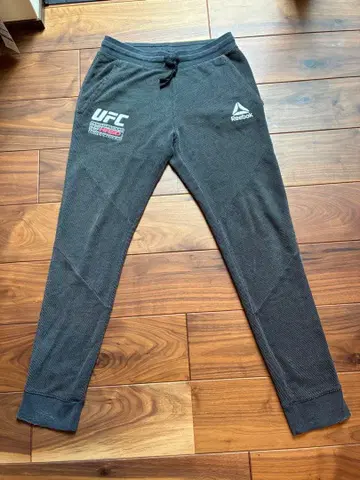 Reebok UFC 스웨트 팬츠 조거 팬츠
