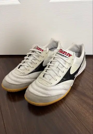 MIZUNO 미즈노 MORELIA 모레리아 풋살화 25.0