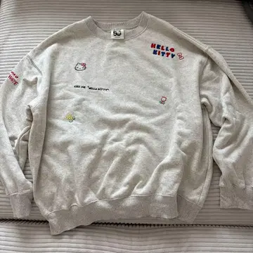 FREAK'S STORE 헬로키티 50주년 맨투맨