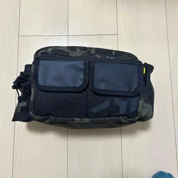 DAIWA 낚시용 가방 힙색 카모플라쥬