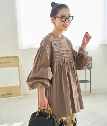 프릭스스토어 인도 핀턱 개더 블라우스