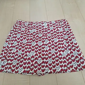캘러웨이 스커트처럼 보이는 큐롯