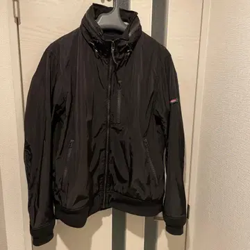 빔즈 볼륨 넥 MA-1 블랙 XL
