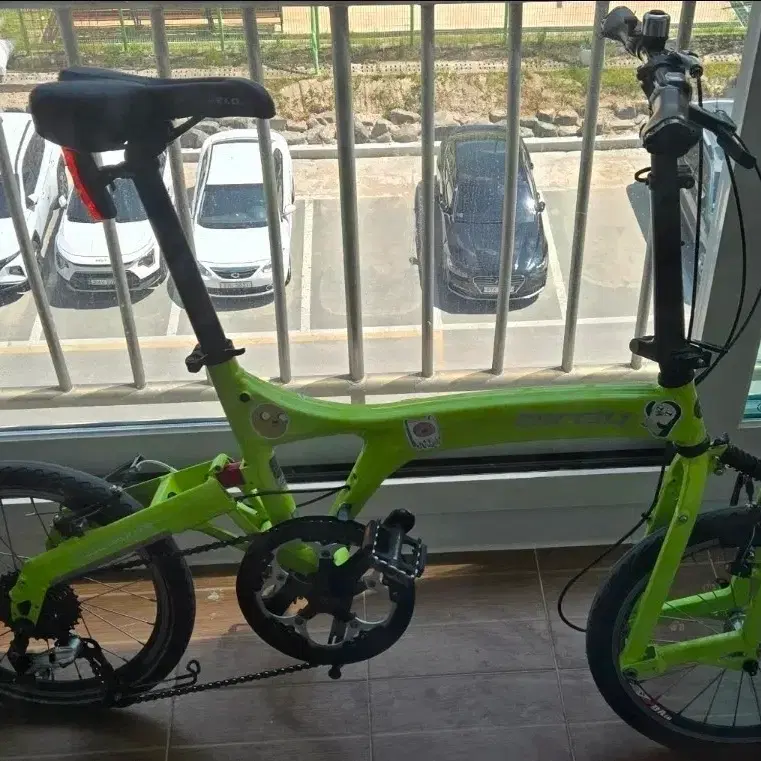 버디 스텐다드 9단 미니벨로 자전거 라임그린 색상 중고 빈티지