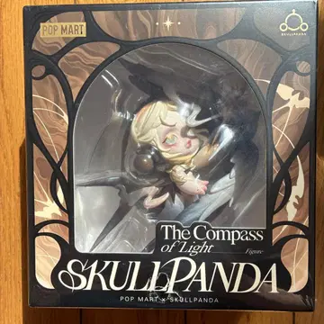 SKULLPANDA the compass of light 한정판 피규어