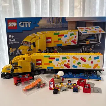LEGO City 60440 딜리버리 트럭 옐로우 컬러 배송 트럭