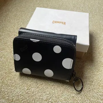 CAMPER 지갑 도트 무늬 블랙