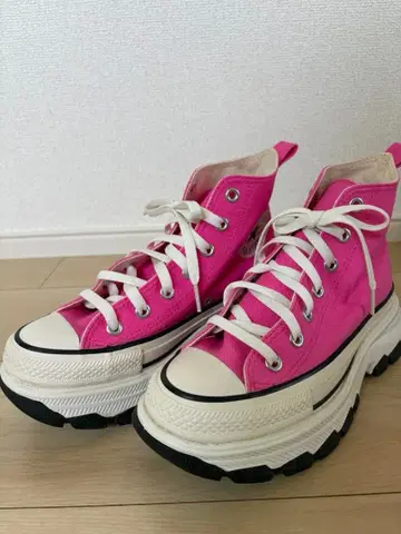 새상품 컨버스 ALL STAR TREKWAVE HI 24cm