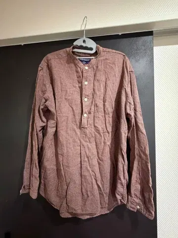 네펜데스 밴드 카라 셔츠 체크