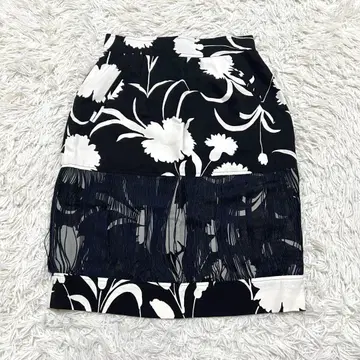 MOSCHINO 타이트 스커트 벌룬 꽃무늬 올 패턴 시어 프린지 M
