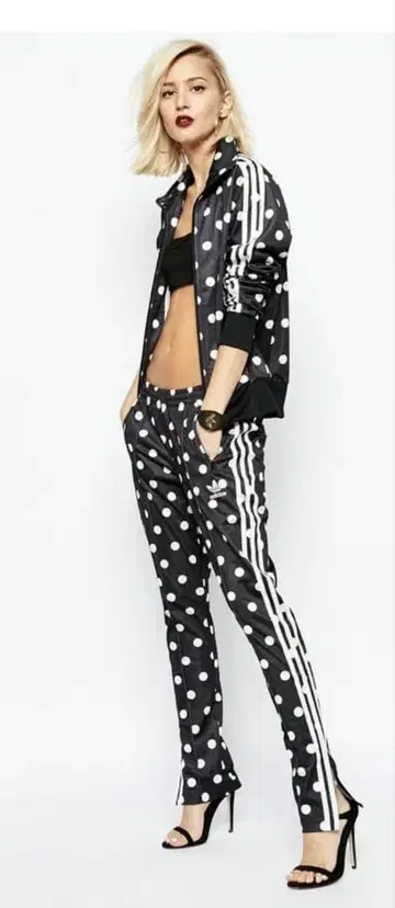 레어 adidas Originals 도트 무늬 저지 셋업