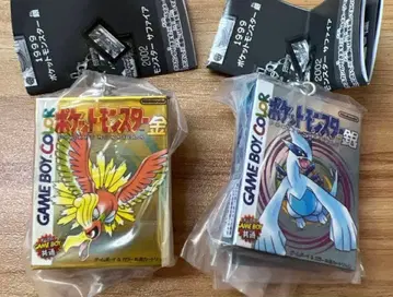 포켓몬스터 30주년 패키지 & 게임 카드 키링 금 은 세트