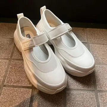 Converse [ 올스타 서지 트레이닝복 ] 통굽 스니커즈 화이트