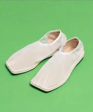 새상품 하자 있음 MAISON SPECIAL 시스루 발레 슈즈 메쉬 시어