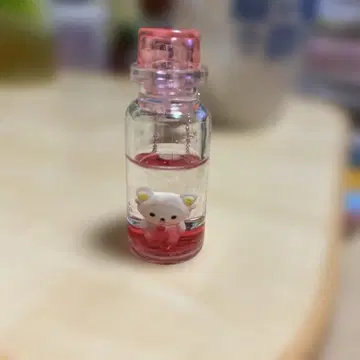 양 코리락쿠마 보틀 키링