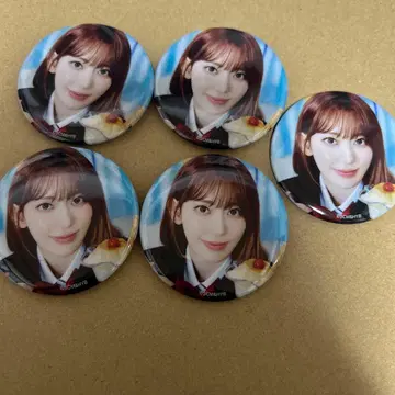 LE SSERAFIM 캔뱃지 School Days 르세라핌 사쿠라