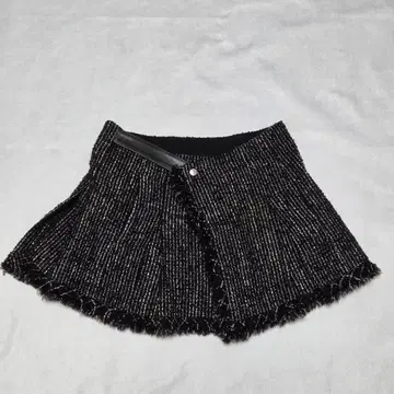 SACAI 23ss 숏팬츠 트위드 블랙 2