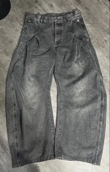 CONZ 커브 데님 팬츠