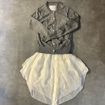 sacai 울 실크 절개 도킹 가디건 원피스 초기 모델