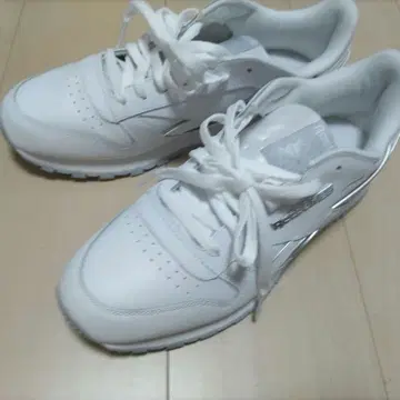 리복 DV8632 화이트 가죽 27.5cm 스니커즈