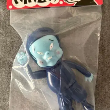 Headlockstudio knuckle NIN NIN NINJA ソフビ Headlockstudio knuckle NIN NIN NINJA 소프비 | 브랜드 중고거래