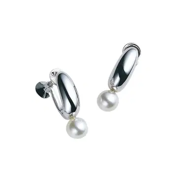 MIKIMOTO 펄 귀찌 실버 컬러