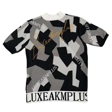 LUXEAKMPLUS 반팔 니트 골프 카시브 로고 반팔 모크넥 니트