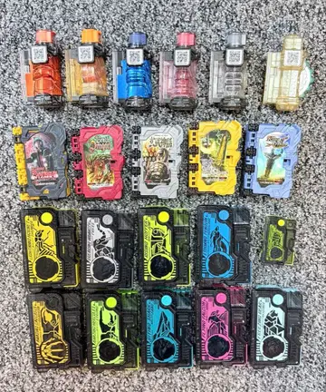새상품급 가면라이더 완구 세트