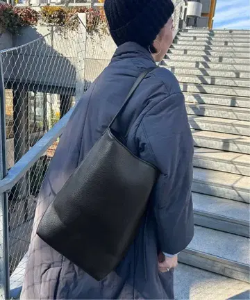 연휴 세일 SLOBE IENA 스퀘어 토트백