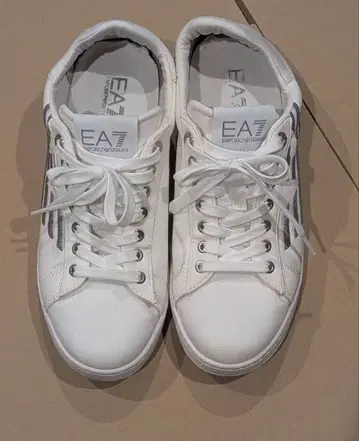 EA7 EMPORIO ARMANI 스니커즈 화이트 26cm