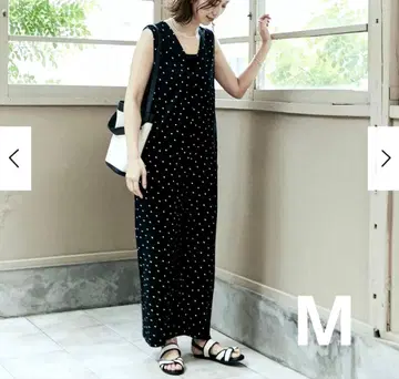 컨디션 최상 URBAN RESEARCH DOORS 린넨 도트 살로펫 M