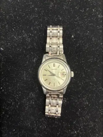 SEIKO 손목시계 2118-0230 실버 컬러 코러스 가동