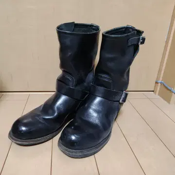 레드윙 블랙 엔지니어 부츠