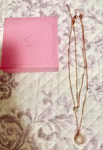 Swarovski 스와로브스키 로즈 골드 톤 목걸이 펜던트