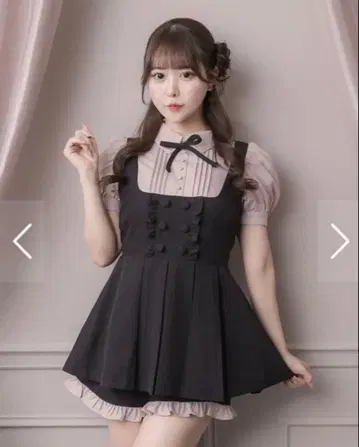 pium 요크 절개 도리 플리츠 셋업 택 포함 새상품