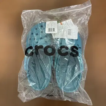 새상품 Crocs Classic 10001-3AY 샌들 23cm