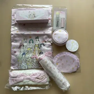 3COINS x 세일러문 담요, 파우치, 접이식 우산 외 굿즈