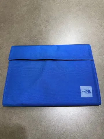 THE NORTH FACE 멀티백 아이패드 및 노트북 블루